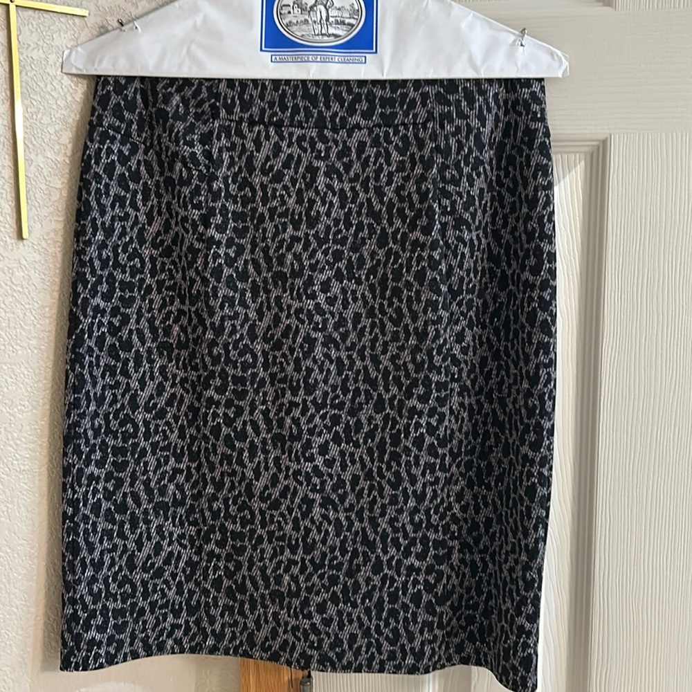 Great washable stylish miniskirt